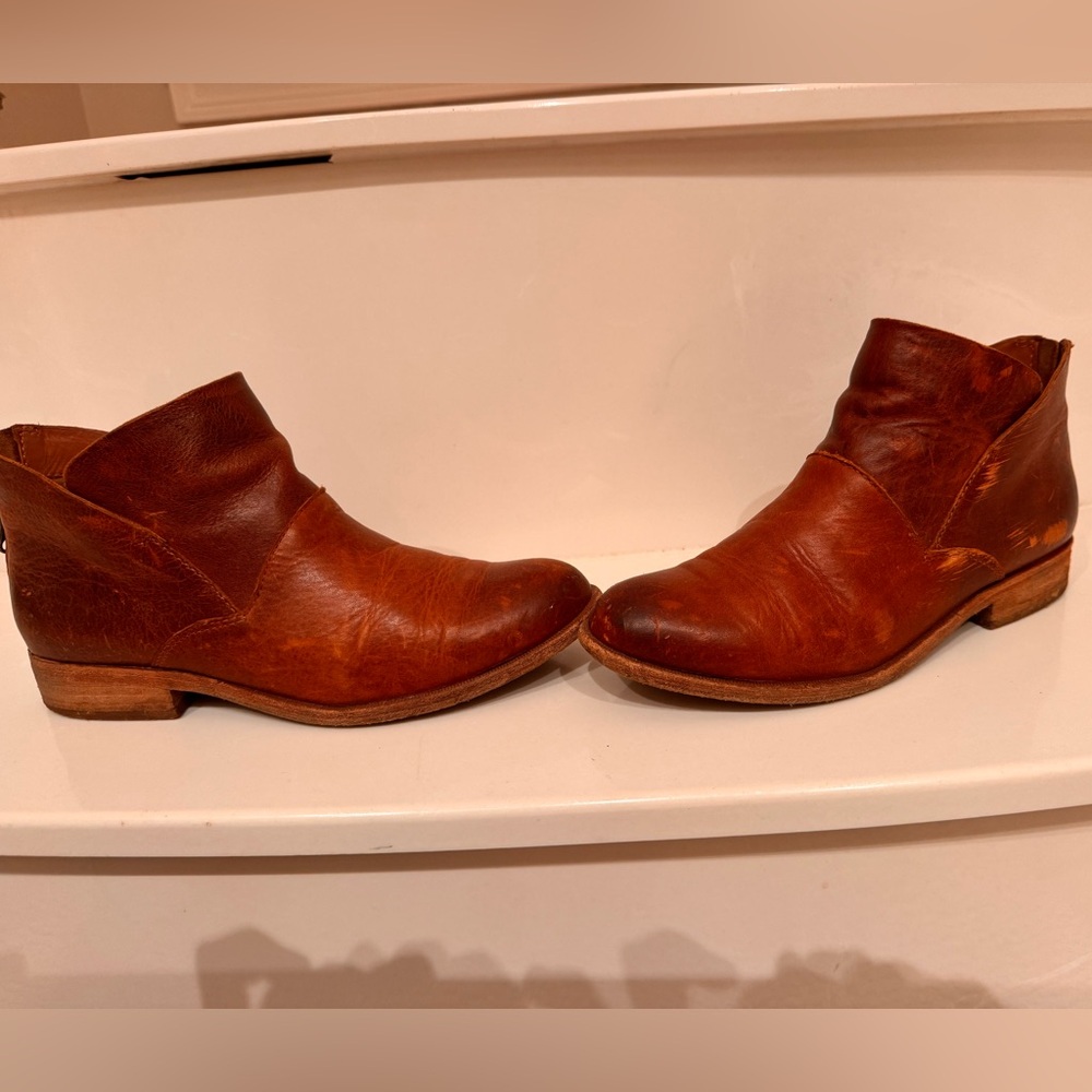 Kork-Ease booties